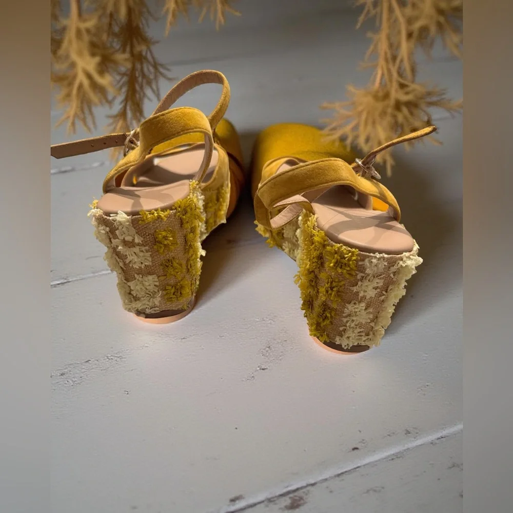 Anthropologie Floral Platform Wedge Sandals Yellow Embellished - Picture 4 of 5